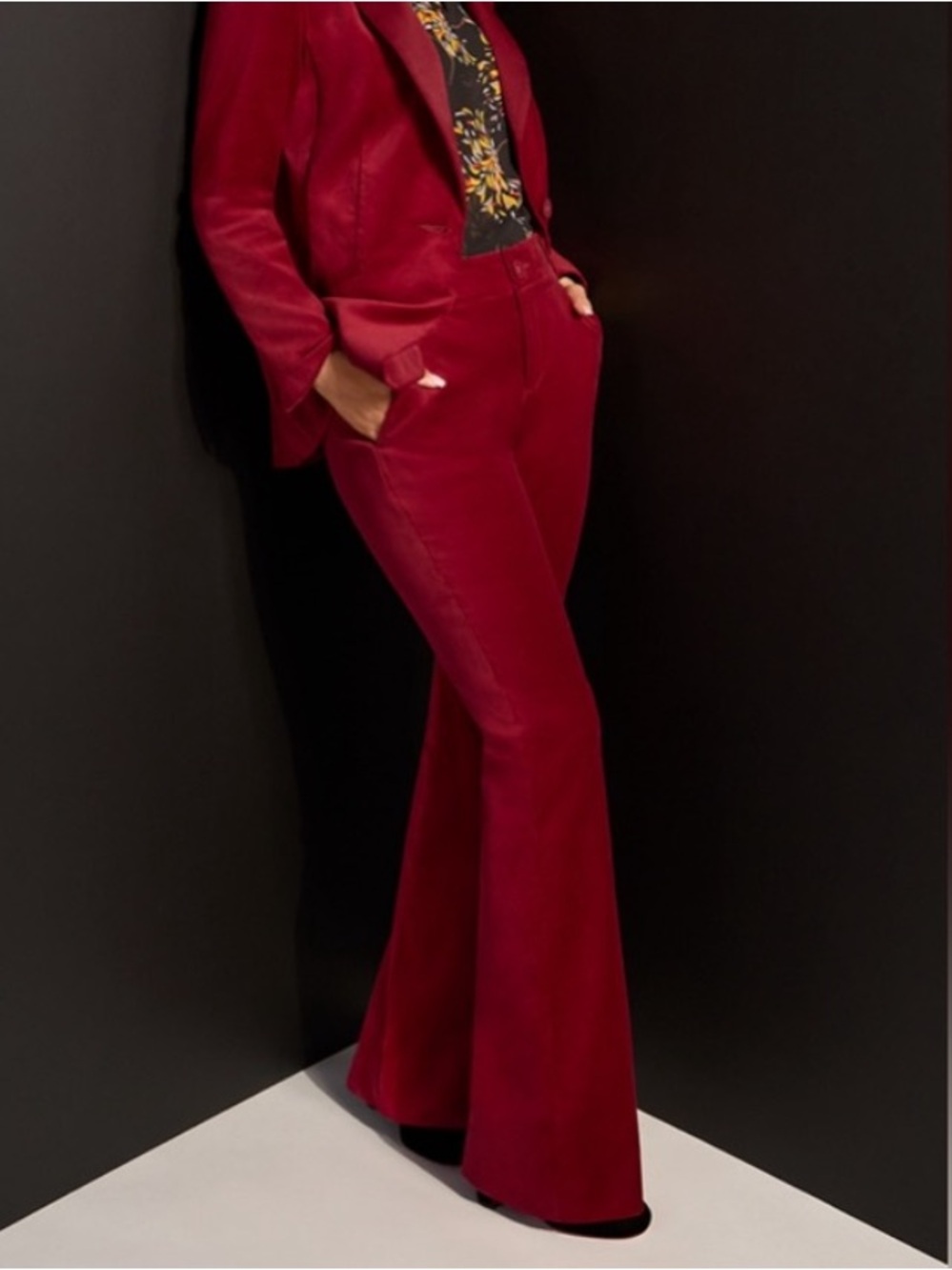 Cabi Ford Trouser Red Velvet Wide Flare Leg High Rise Pants #4625 Size 8